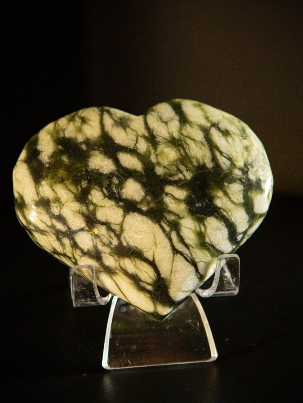 3.5" Natural Serpentine Heart Crystal | Large Green Spiderweb Serpentine Stone | - Picture 6 of 6